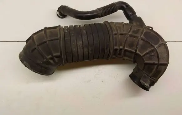 Audi A4 S4 B7 8E 8H Intercooler hose/pipe 8E0129615J