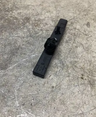 Peugeot 308 Radio antenna E1136485a