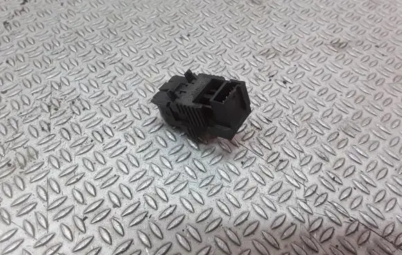 BMW 5 E60 E61 Brake pedal sensor switch 314688962