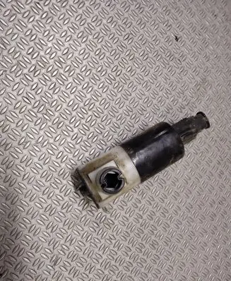Jeep Grand Cherokee (WJ) Windscreen/windshield washer pump