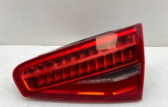 Audi A4 S4 B8 8K Rear/tail lights 01091702
