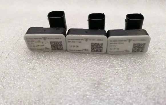 Porsche 911 991 Airbag deployment crash/impact sensor 99160611100