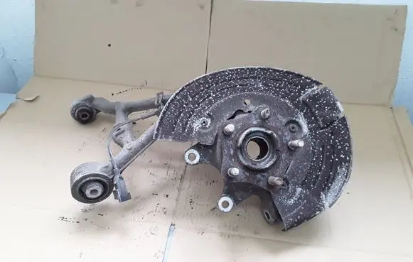 Jaguar XF Rear wheel hub 0102