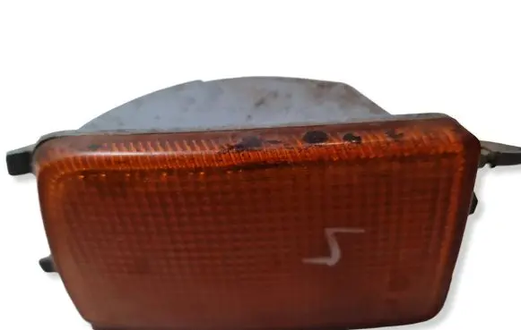 Volkswagen Golf III Front indicator light 1H0953155 3221