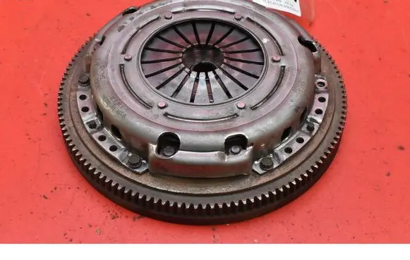 Skoda Fabia Mk3 (NJ) Clutch set kit 3082991613