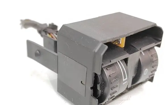 Volkswagen Touran I Headlight level height control switch 1T0941333B 0040