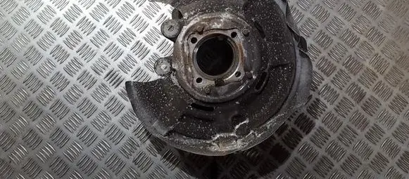 BMW 5 F10 F11 Rear wheel hub 6793770