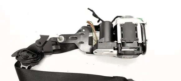 Mercedes-Benz C W204 Front seatbelt 619060900