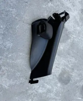 Opel Astra J (B) pillar trim (bottom) 13261718