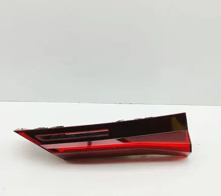BMW iX1 Tailgate rear/tail lights 9465598 F03866600F