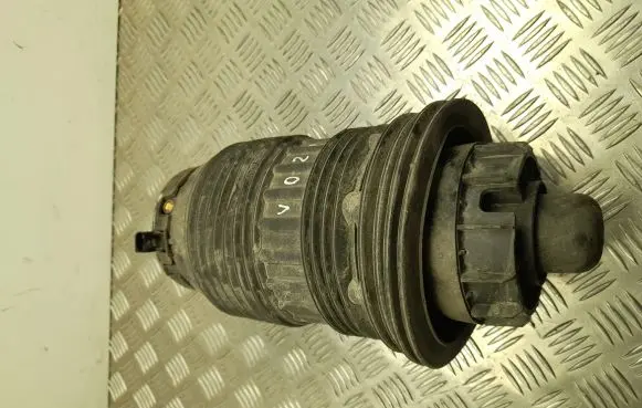 Porsche Panamera (970) Front shock absorber/damper 97033353334