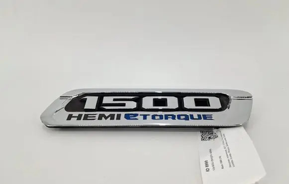 Ram 1500 Engine hood trim P68500541AA 68500541AA