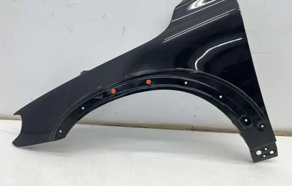 Volvo XC70 Fender 