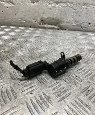 Hyundai i30 Camshaft vanos timing valve 243552B000