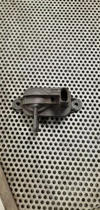Volkswagen Polo Exhaust gas pressure sensor 06A906051