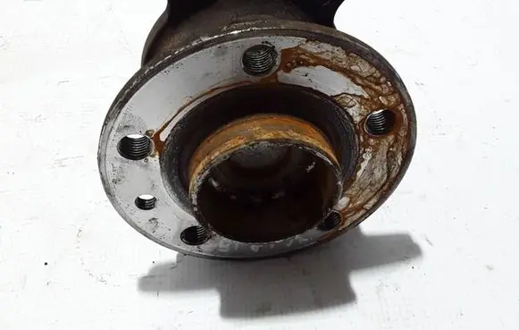 Volvo XC60 Rear wheel hub 31329971