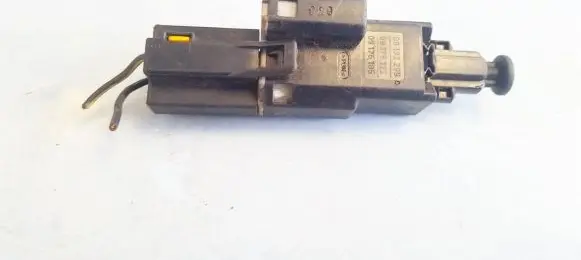 Opel Astra G Brake pedal sensor switch 09132299 09175172