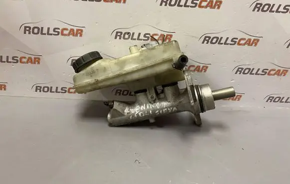 Renault Scenic II - Grand scenic II Master brake cylinder 182879 320671112