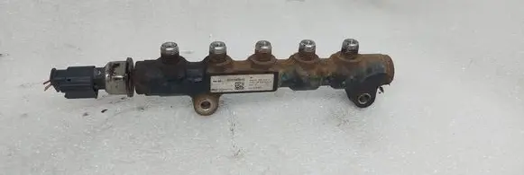 Fuel main line pipe