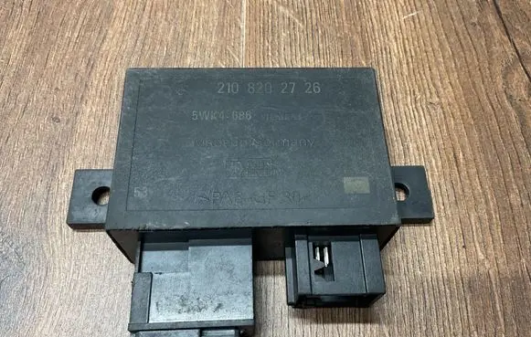 Mercedes-Benz E W210 Other control units/modules 2108202726