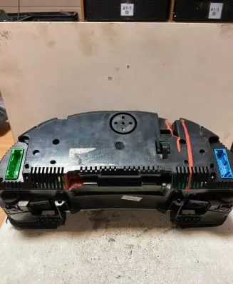 Audi A4 S4 B7 8E 8H Speedometer (instrument cluster) 1036901830