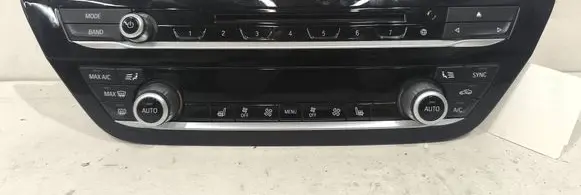 BMW 5 G30 G31 G38 Climate control/heater control trim 6834437
