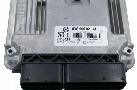 Volkswagen Golf V Engine control unit/module 03G906021KL