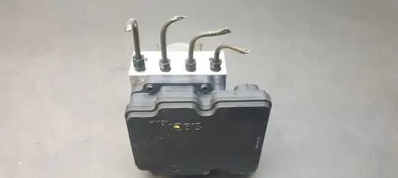 KIA Carnival ABS Pump 589204D520