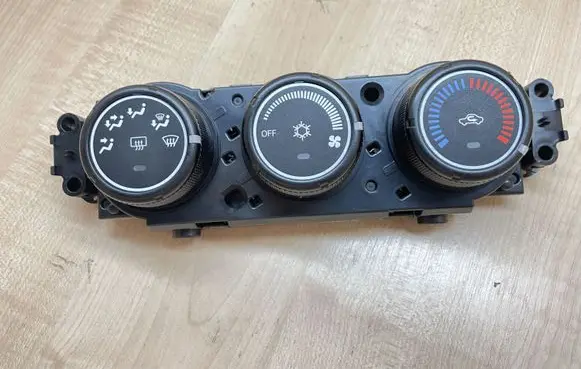 Mitsubishi Lancer X Climate control unit 7820A083XA 3853562