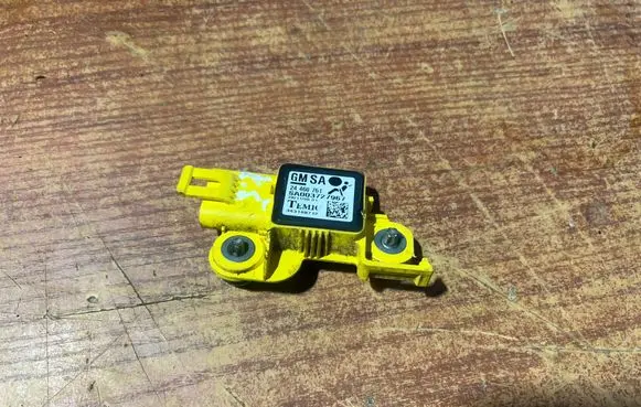 Airbag deployment crash/impact sensor