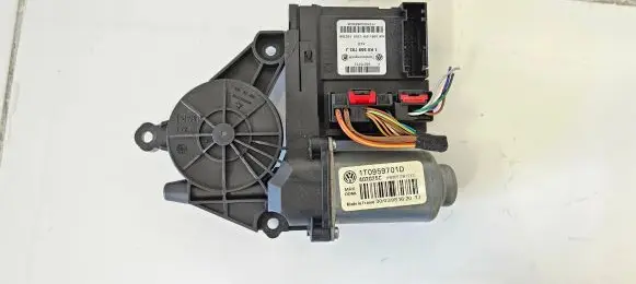 Volkswagen Caddy Front door window regulator motor 1T0959701D 402025C HW006SW12XX