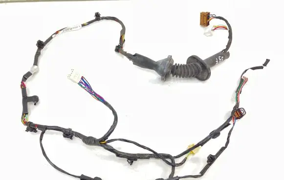 Mitsubishi Lancer VIII Front door wiring loom 8512A559 7X0805G