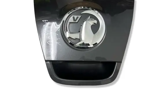 Opel Astra J Tailgate/trunk/boot exterior handle 11320900