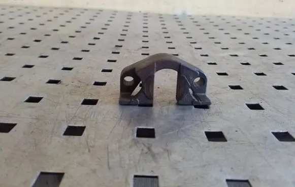 BMW X5 E70 Fuel Injector clamp holder