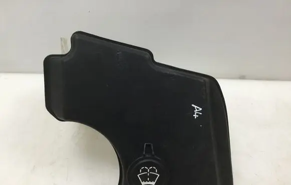 BMW 3 E46 Windshield washer fluid reservoir/tank 7007970