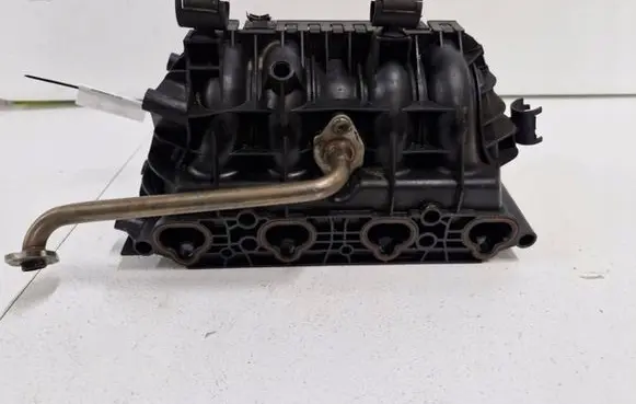 Opel Corsa C Intake manifold 091575010280600015