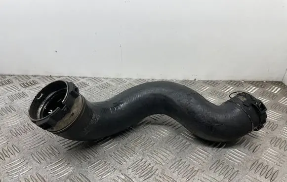 Mercedes-Benz C W204 Intercooler hose/pipe A2045286582