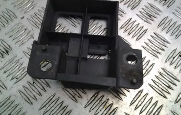 Mercedes-Benz Sprinter W906 Front bumper mounting bracket A9068850263
