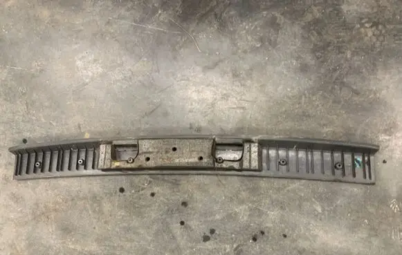 Volkswagen Transporter - Caravelle T5 Trunk/boot sill cover protection 7H0863485C