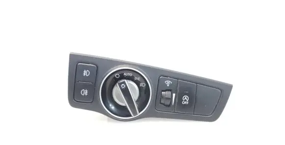 Hyundai i40 Light switch 933003Z150 39R1011000