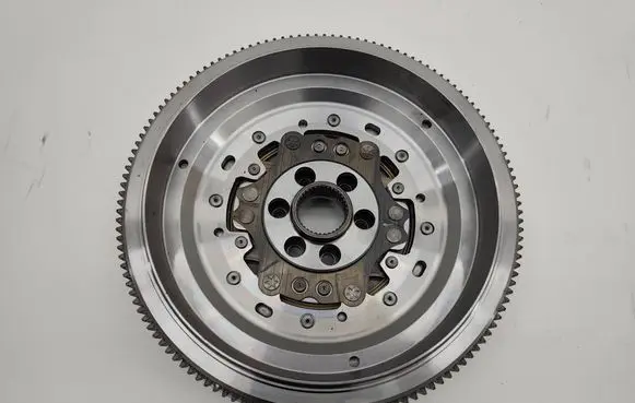 Volkswagen Transporter - Caravelle T5 Dual mass flywheel 