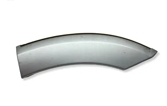 Mitsubishi Pajero Rear arch trim MN117225