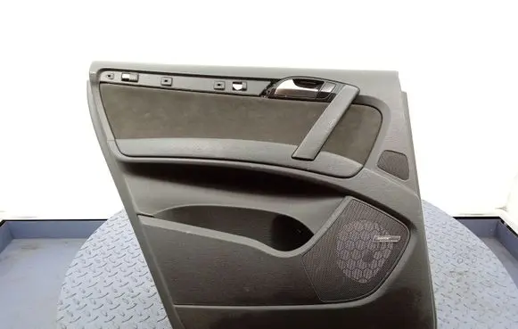 Audi Q7 4L Door card panel trim set 