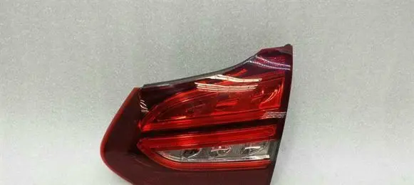 Mercedes-Benz C W205 Tailgate rear/tail lights A2059061603