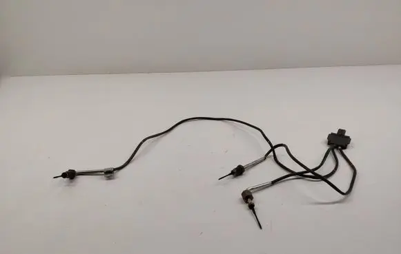 Mercedes-Benz A W177 Exhaust gas temperature sensor A0009051613