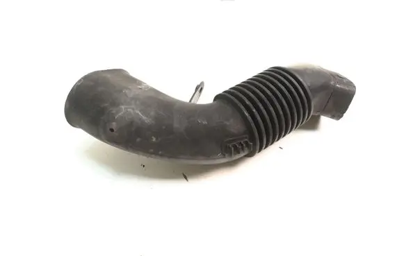 BMW 5 E60 E61 Air intake hose/pipe 7790056