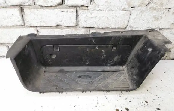 Ford Transit Front sill trim cover YC15V13246 26600M