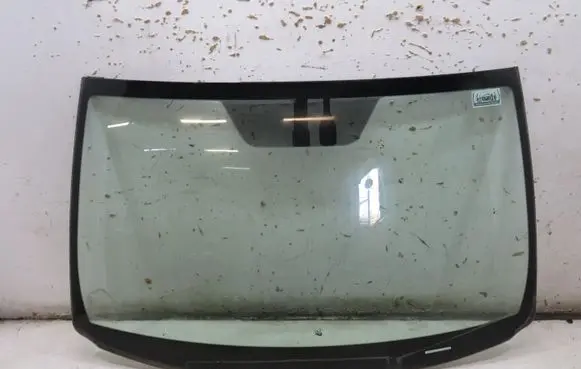 Toyota RAV 4 (XA30) Front windscreen/windshield window 