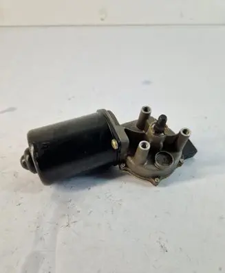Skoda Octavia Mk1 (1U) Wiper motor 1J1955113C