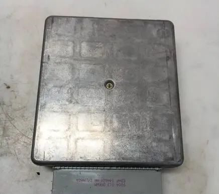 Ford Fiesta Engine control unit/module 98FB12A650RA DBT2F2B9C2RC